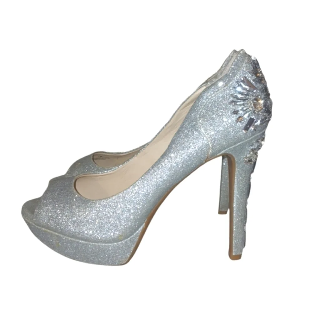Gianni Bini Silver Glitter Gemstone Open Toe Platform Heels size 7